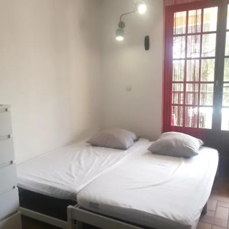 Of 35m At 450m From The * Saint-Raphaël