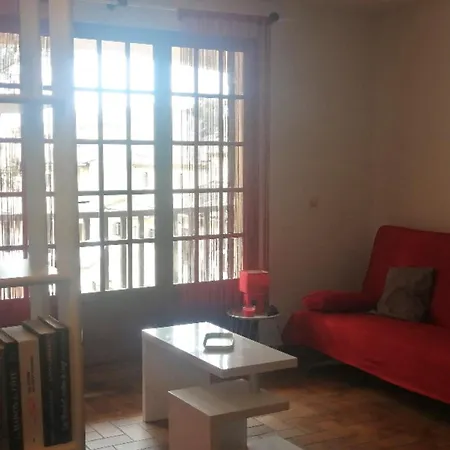 Of 35m At 450m From The Apartman