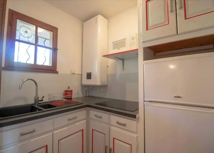 Of 35m At 450m From The Lägenhet *