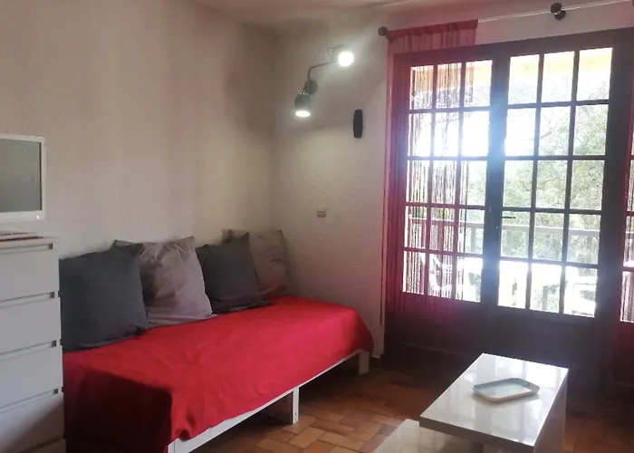 Of 35m At 450m From The * Saint-Raphaël